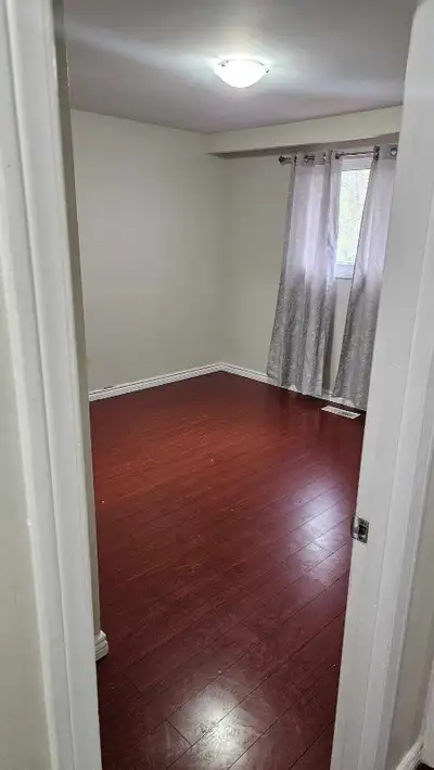 A furnished room for rent in a (3) three bedroom semi detached house in Brampton. This is a fully re...