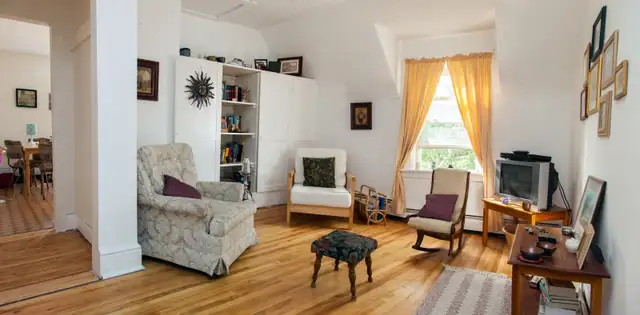 bright and cozy one bedroom, downtown heat lights inc in Long Term Rentals in Charlottetown - Image 3