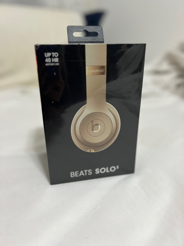 Brand new Beats by Dre Solo headphones   in Headphones in City of Halifax - Image 2