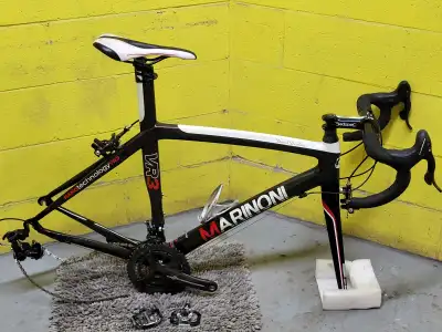Marinoni 2012 VR3 full carbon 58cm road frameset with CAMPAGNOLO, View more