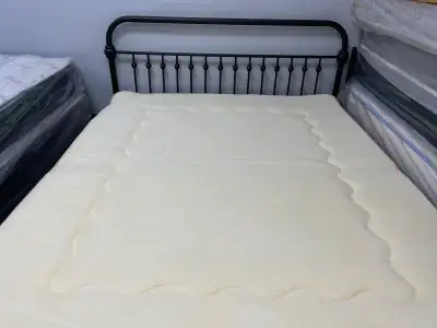 Tout est neuf!!! Les surmatelas à liquidation!!!, View more