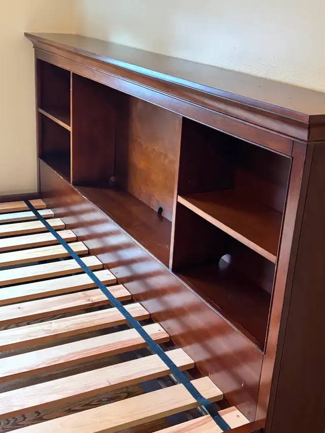 Bookcase double bed in Beds & Mattresses in Mississauga / Peel Region - Image 5