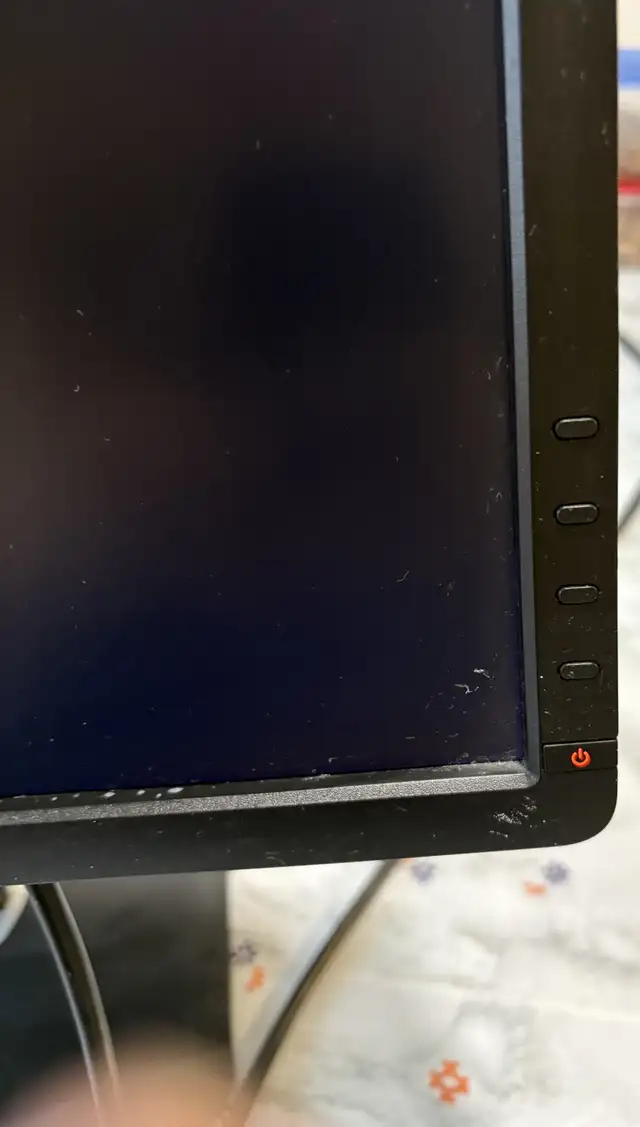 Dell 19” Monitor in Monitors in Kitchener / Waterloo - Image 5