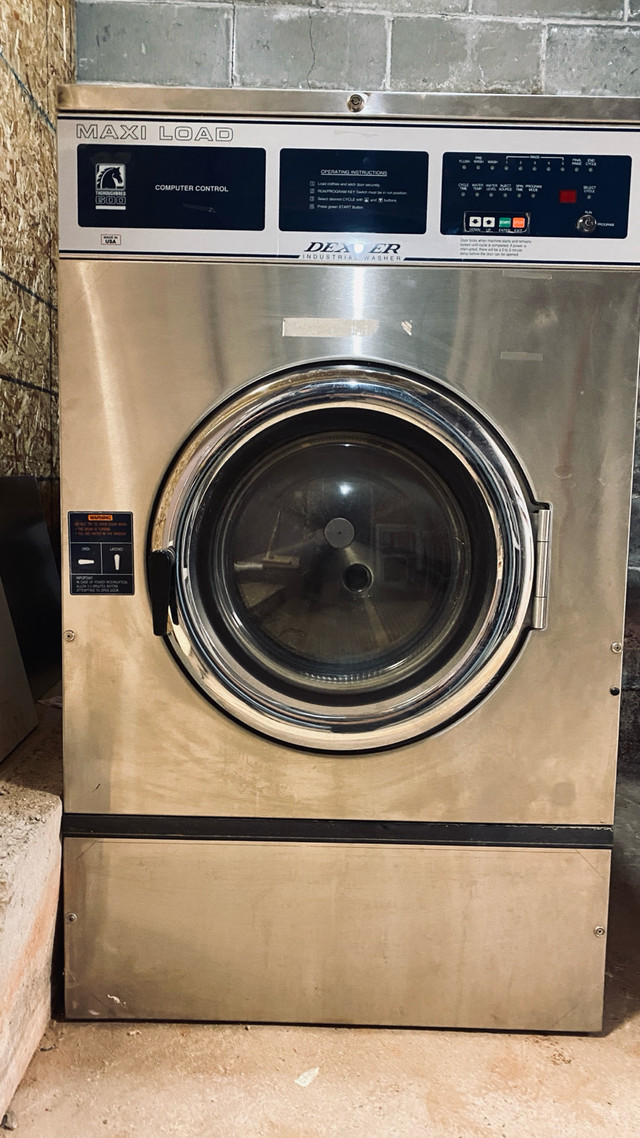 Dexter Commercial Washer 40lb Capacity  in Washers & Dryers in Charlottetown