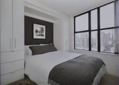 Fully Furnished Studio Located in Yaletown – Nova by Bosa Properties has 27 floors and 166 units. Th...