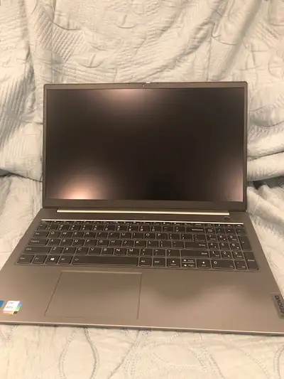 Laptop for sale 750$