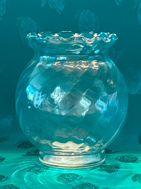 Vintage INDIANA GLASS Ivy Bowl Vase with Fluted Rim