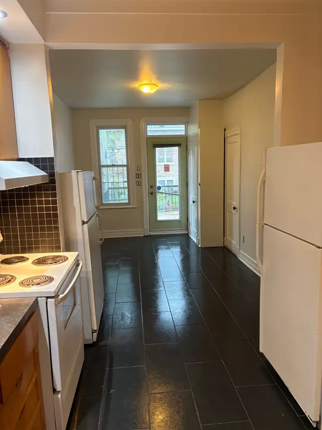 Plateau Mont Royal…6 1/2…2 Full Bathrooms | Long Term Rentals | City of ...