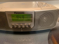 Panasonic Dual Alarm CD Clock Radio