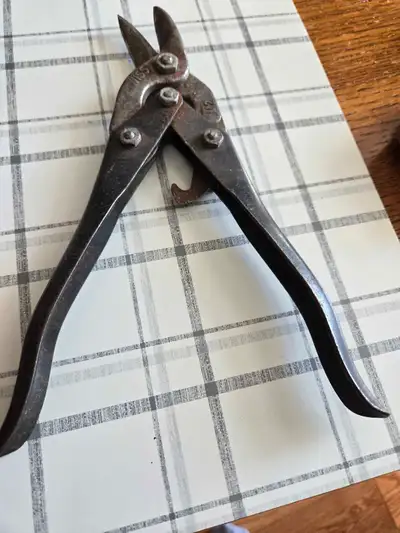 Vintage Wiss Tin Snips M2, View more