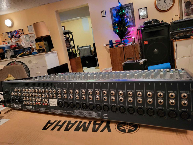 Yamaha MG24/14FX  Mixer  *NEW PRICE* in Pro Audio & Recording Equipment in Oakville / Halton Region - Image 3