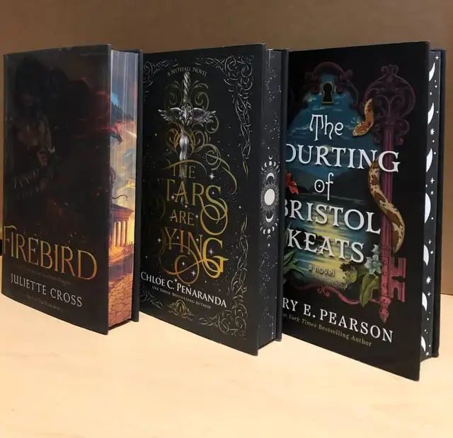 Hardcover books with Sprayed Edges ($15 each) mostly Fantasy in Fiction in Windsor Region - Image 4