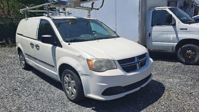 dodge caravan 2012 — photo 4