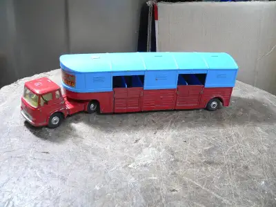 plusieurs camion corgi antique a différent prix photo 1 a 4 beau camion remorque corgi major antique...