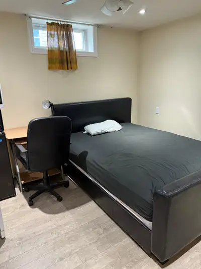 ROOM FOR RENT - SCARBOROUGH