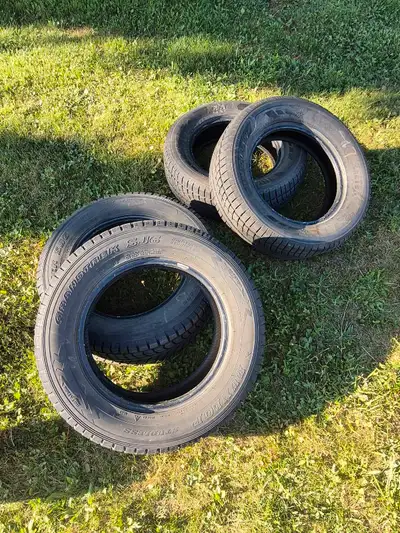 4 snow tires. Dunlop and zeetex. 235/65r17. Still lots of good tread. Decided to trade my car in by...
