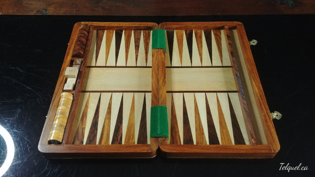 Backgammon en Marqueterie Style Designer dans Jouets et jeux  à Longueuil/Rive Sud - Image 3