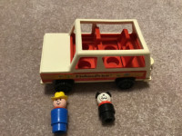 Fisher Price vehicle and little people figures