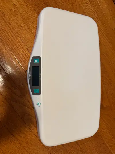 Barely used baby scale bbluv, View more