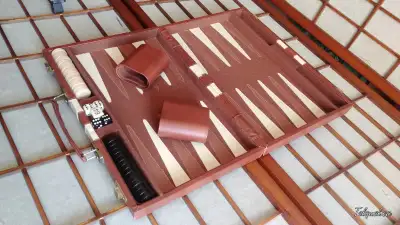 Mallette de Backgammon Vintage, View more