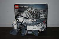 Lego Technic 42100 Liebherr R 9800 Excavator – USED