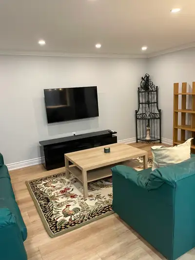 Comfortable 1 Bedroom, 1 Bathroom Furnished Basement Apartment. The Apartment is located in Mississa...