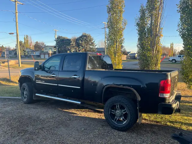 Pickup truck in Cars & Trucks in Edmonton - Image 2