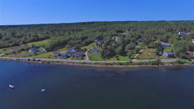waterfront duplex 5' to Chester Basin & 13' to Mahone Bay, NS in Long Term Rentals in Bridgewater - Image 2