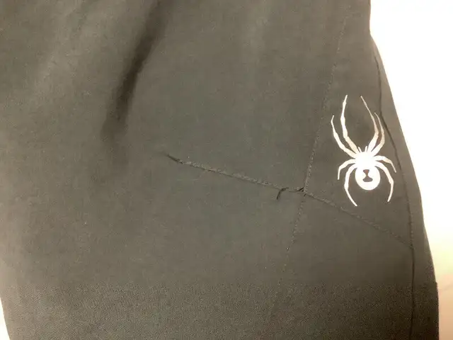 Pantalon de neige (marque spyder) in Kids & Youth in Longueuil / South Shore - Image 6