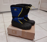sorel boy snow boots size 38（Euro）
