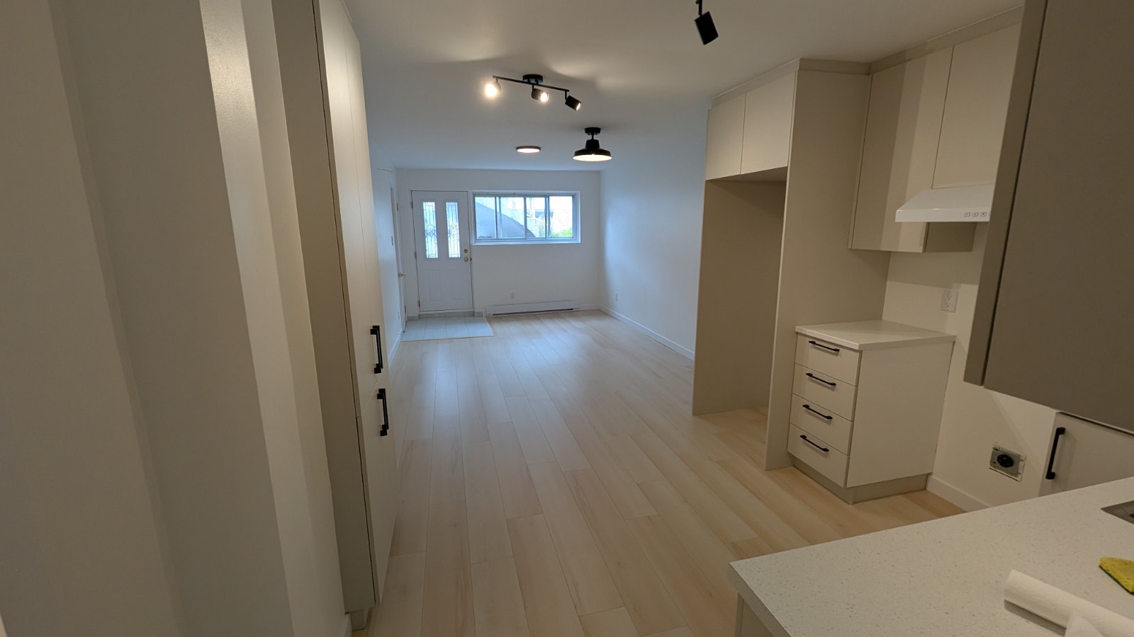 Appartement; Bachelor 3 1/2 Haut-Anjou — photo 1