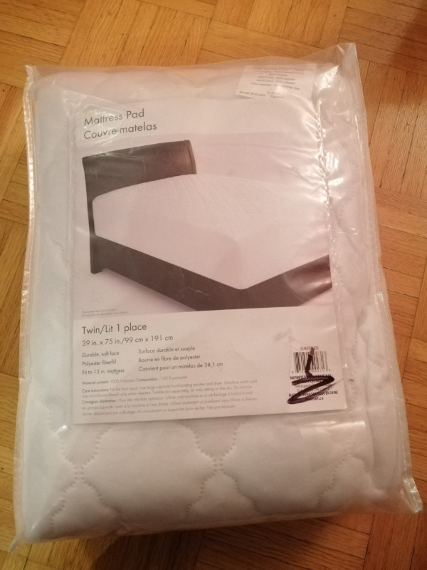 NEW Mainstays Mattress pad  & Mattress protector ($20-$25) in Bedding in Mississauga / Peel Region