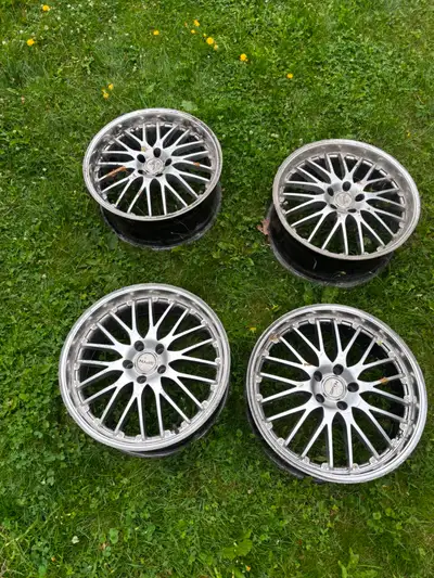 Set of 4 metallic rims for sale. Perfect as replacement wheels or for a seasonal tire setup. Asking...