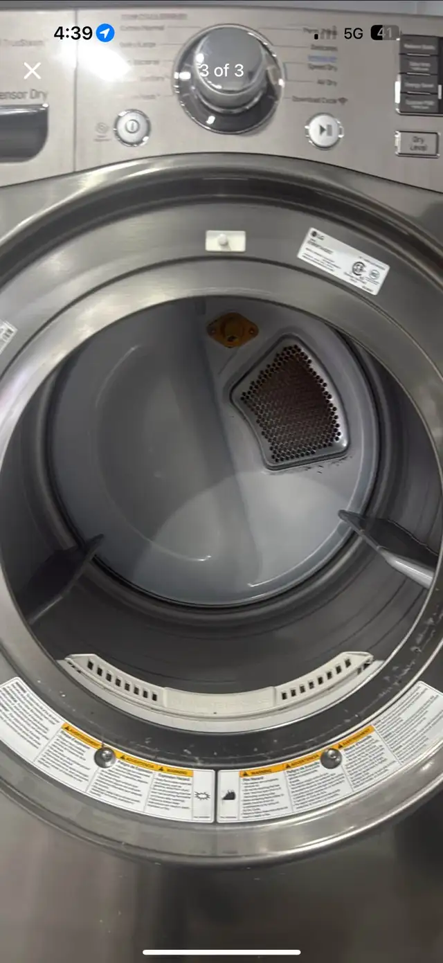 LG stackable dryer and washer combo in Washers & Dryers in Hamilton - Image 4