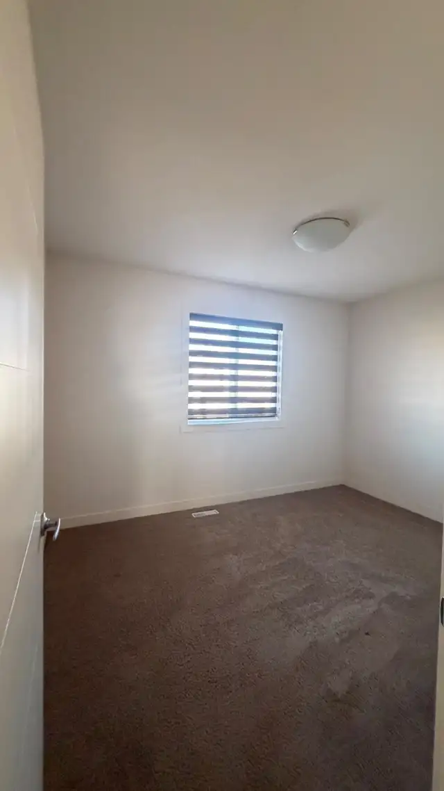 House for Rent in Long Term Rentals in Edmonton - Image 5