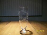 Antiquité :  Vase en cristal datant de 1946