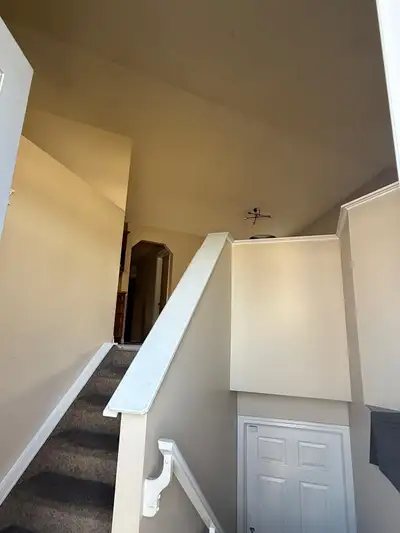 Upper level house on rent in 380 Martindale drive ne3beds2washr, View more