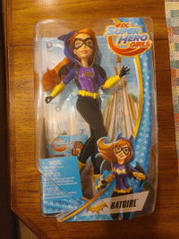 DC Super Hero Girls Batgirl Action Doll