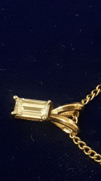 Diamond & Gold Ladies Pendant!  Earth Mined Gem!  Stunning!!!