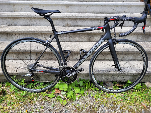 Vélo de route Cervélo R5 (54 cm) - pour 5’8’’- 5’11’’ dans De route  à Sherbrooke