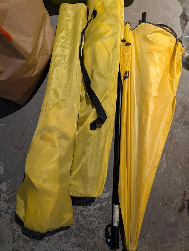 No Name Camping Chairs (x2) + Beach Umbrella in Patio & Garden Furniture in Oshawa / Durham Region - Image 3
