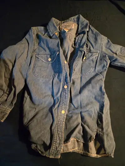 Free size M button down shirt, View more