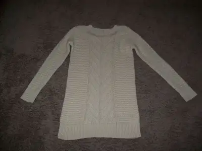 Girls Sweater Size 14, View more