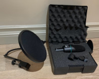 AKG Condenser Microphone plus pop filter