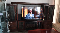 Magnifique meuble pour télévision avec foyer électrique