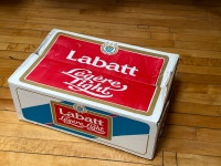 Vintage Boîte Labatt Légère Light Carton Box City of Montréal Greater Montréal Preview