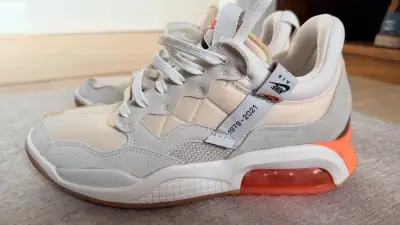 Nike Air Jordan MA2, View more