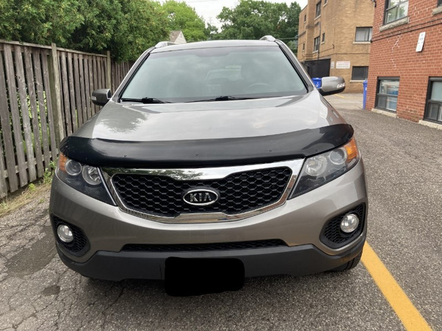 AS IS! 2013 Kia Sorento Reliable, Spacious & Ready to Drive in Cars & Trucks in Hamilton - Image 3