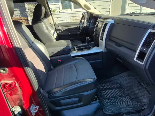 Dodge Ram 1500577405808374589443