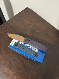 Benchmade bugout FDE / crater 